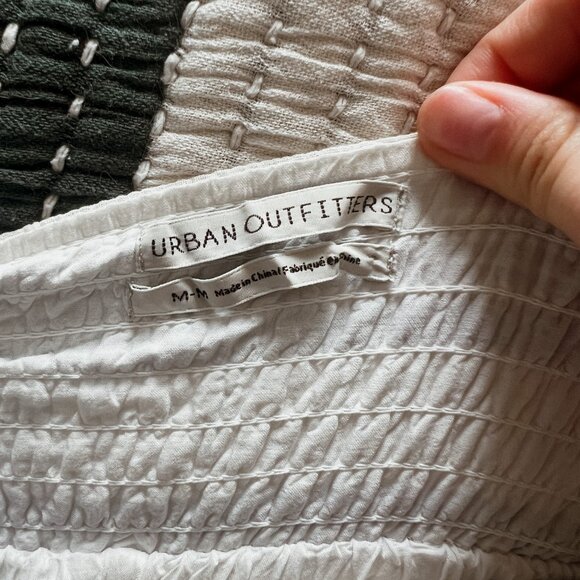 Urban Outfitters Backless Halter Sundress | Size M, Fits like a Small, Worn Once - Picture 3 of 3